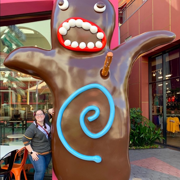 Meet your Posher, Rachel - Picture 4 of 8